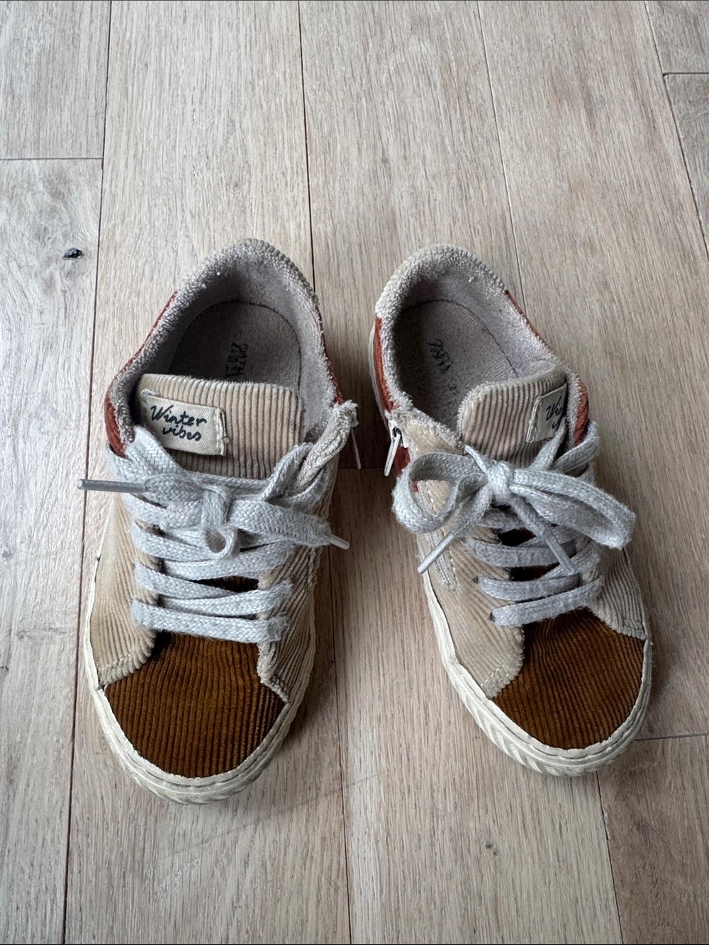 Zara Kids Corduroy Low-Top Sneakers in Beige & Brown